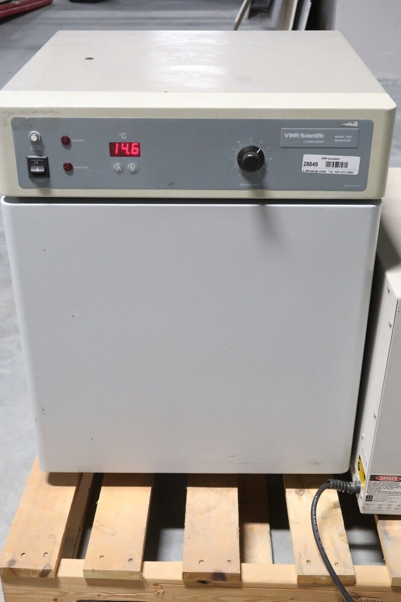 VWR Scientific Model 1525 Digital Laboratory Incubator, 2 Cu. Ft. Bench Type