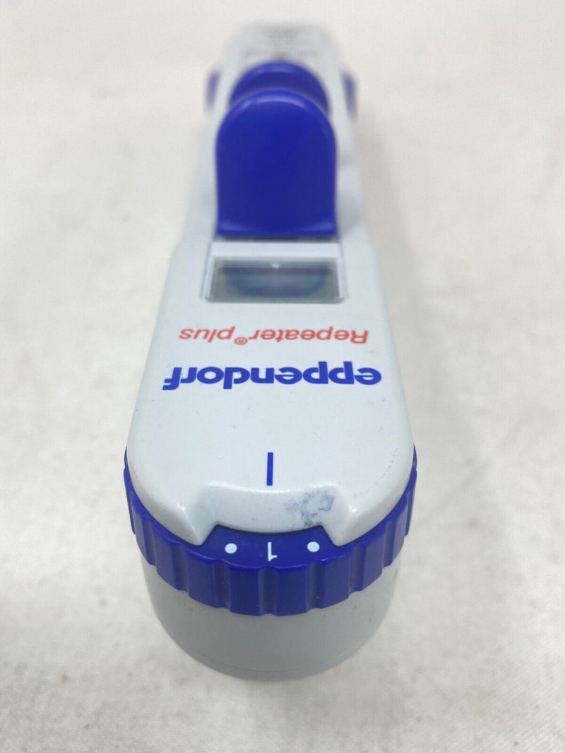 Eppendorf Repeater Plus Handheld Electronic Pipet Pipette